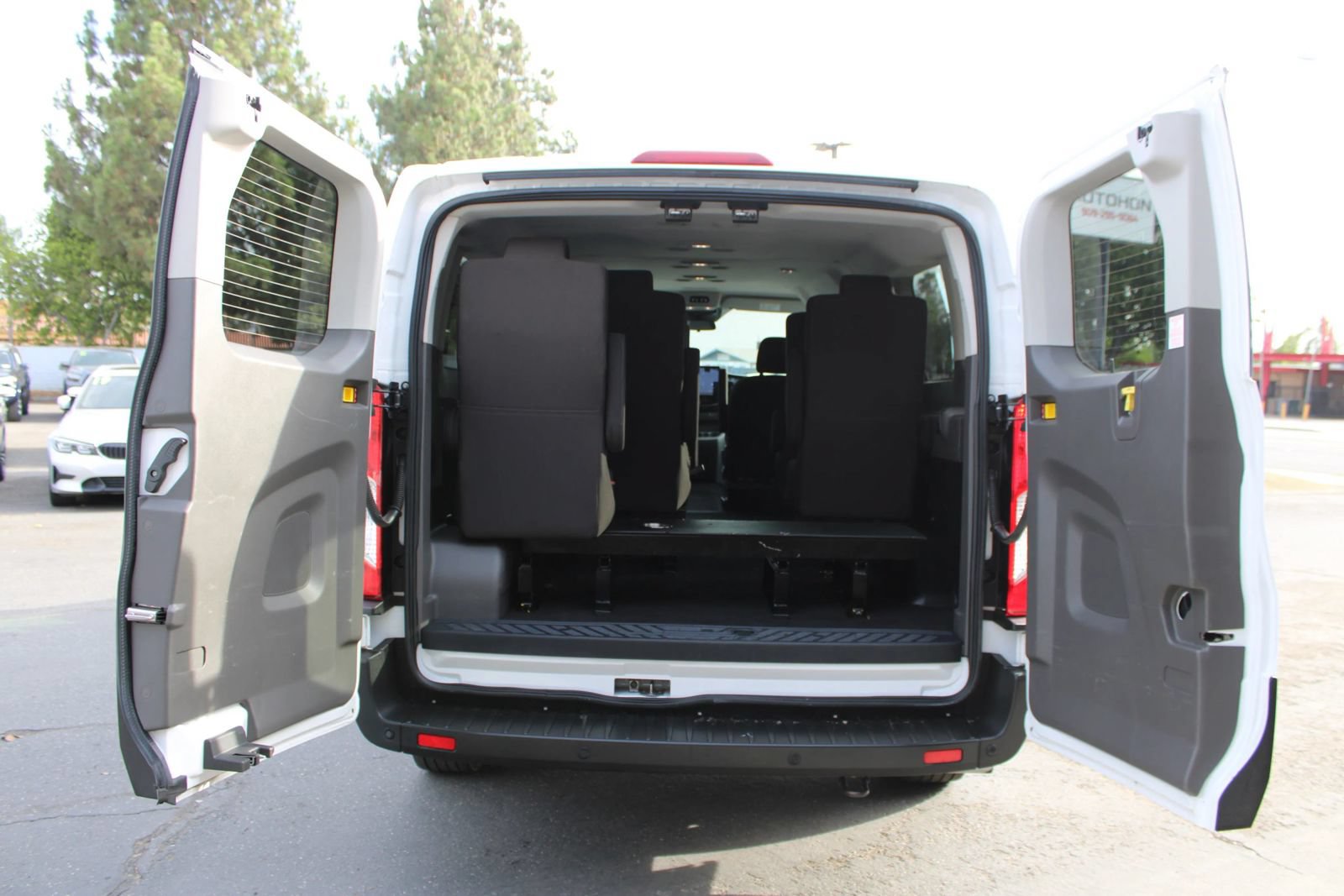 Used 2024 Ford Transit 350 XLT RWD image 36