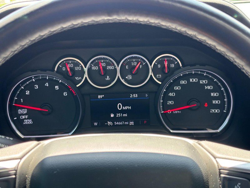 Used 2021 Chevrolet Tahoe Z71 w/ Luxury Package AWD/4WD image 19