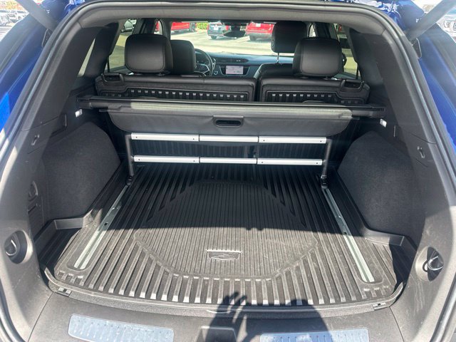 Used 2023 Cadillac XT5 Premium Luxury w/ Technology Package AWD/4WD image 22