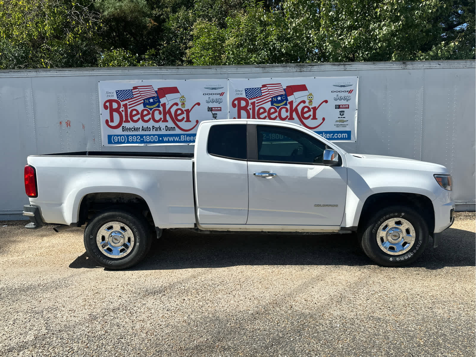 Used 2020 Chevrolet Colorado W/T w/ WT Convenience Package image 2