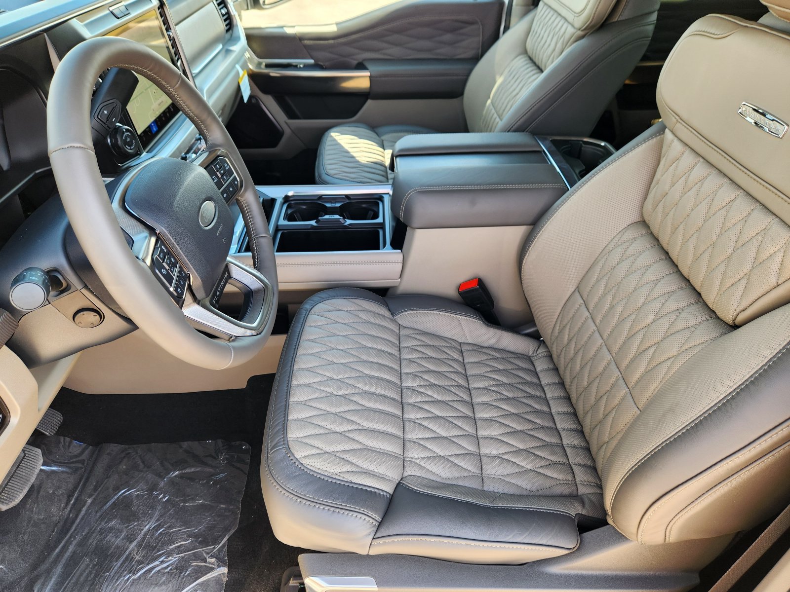 New 2027 Ford F350 Platinum w/ Platinum Plus Package AWD/4WD image 14