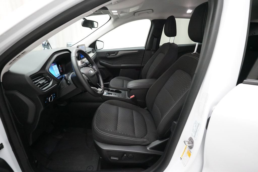 Used 2023 Ford Escape Active image 7