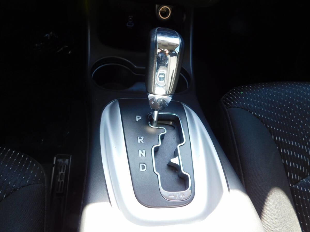 Used 2018 Dodge Journey SE w/ Popular Equipment Group image 12