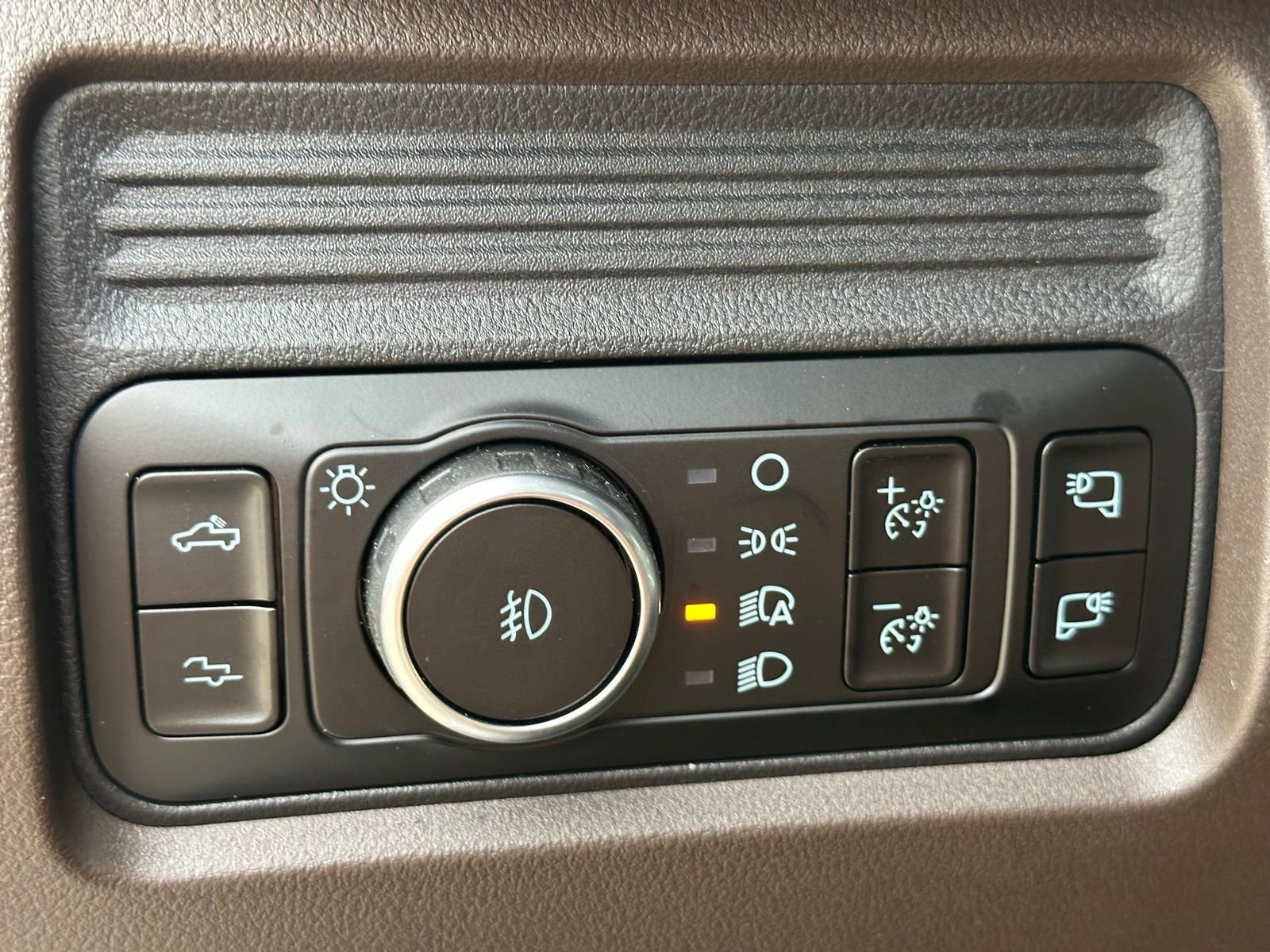 New 2026 Ford F250 King Ranch w/ FX4 Off-Road Package image 18