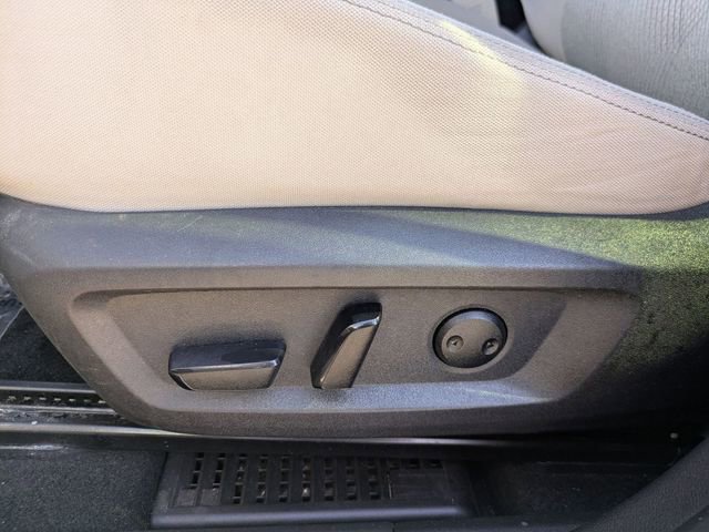 Used 2024 Nissan Rogue SV image 12