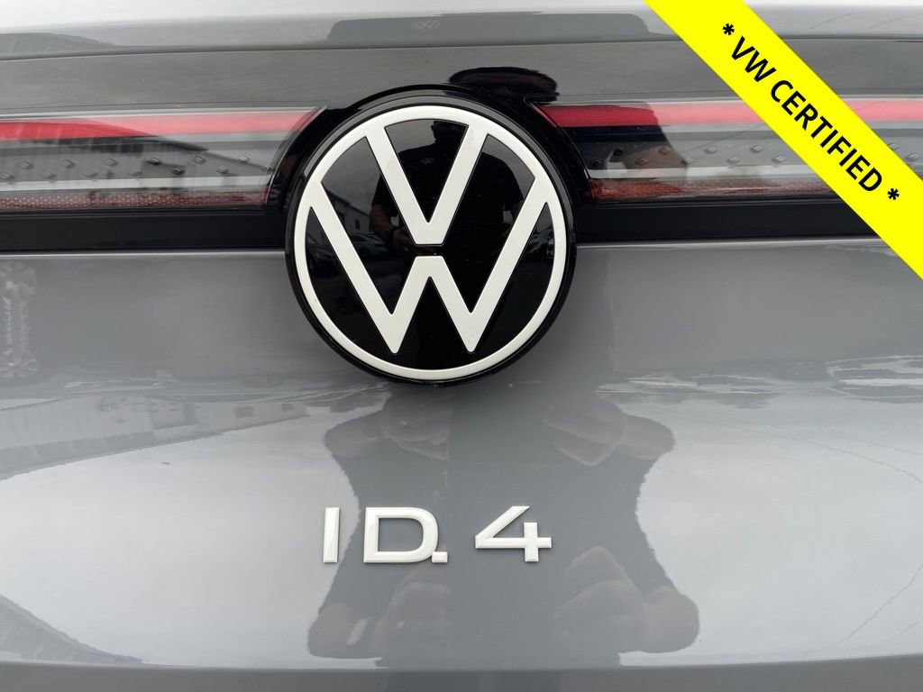 Used 2022 Volkswagen ID.4 Pro S w/ Gradient Package RWD image 7