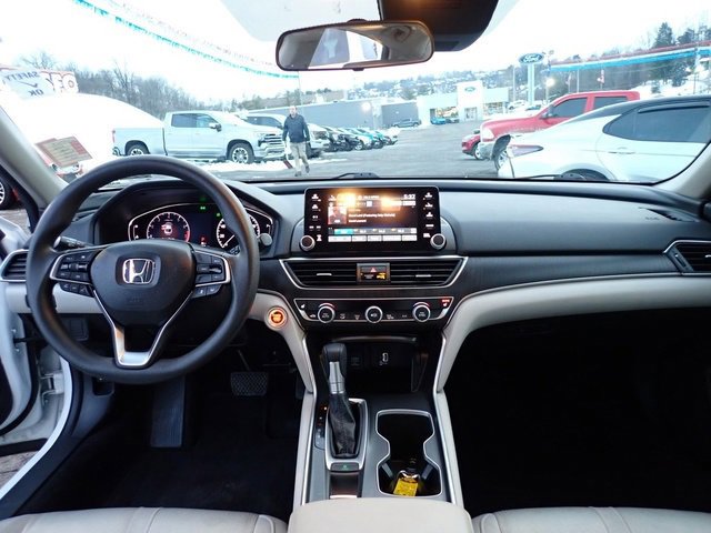Used 2020 Honda Accord EX image 19
