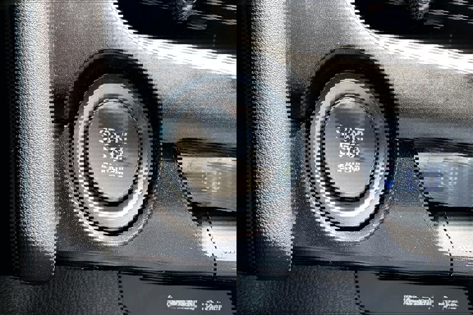 Used 2019 Lexus UX 200 w/ Accessory Package 2 image 34