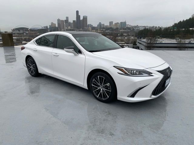 Used 2025 Lexus ES 350 w/ Premium Package