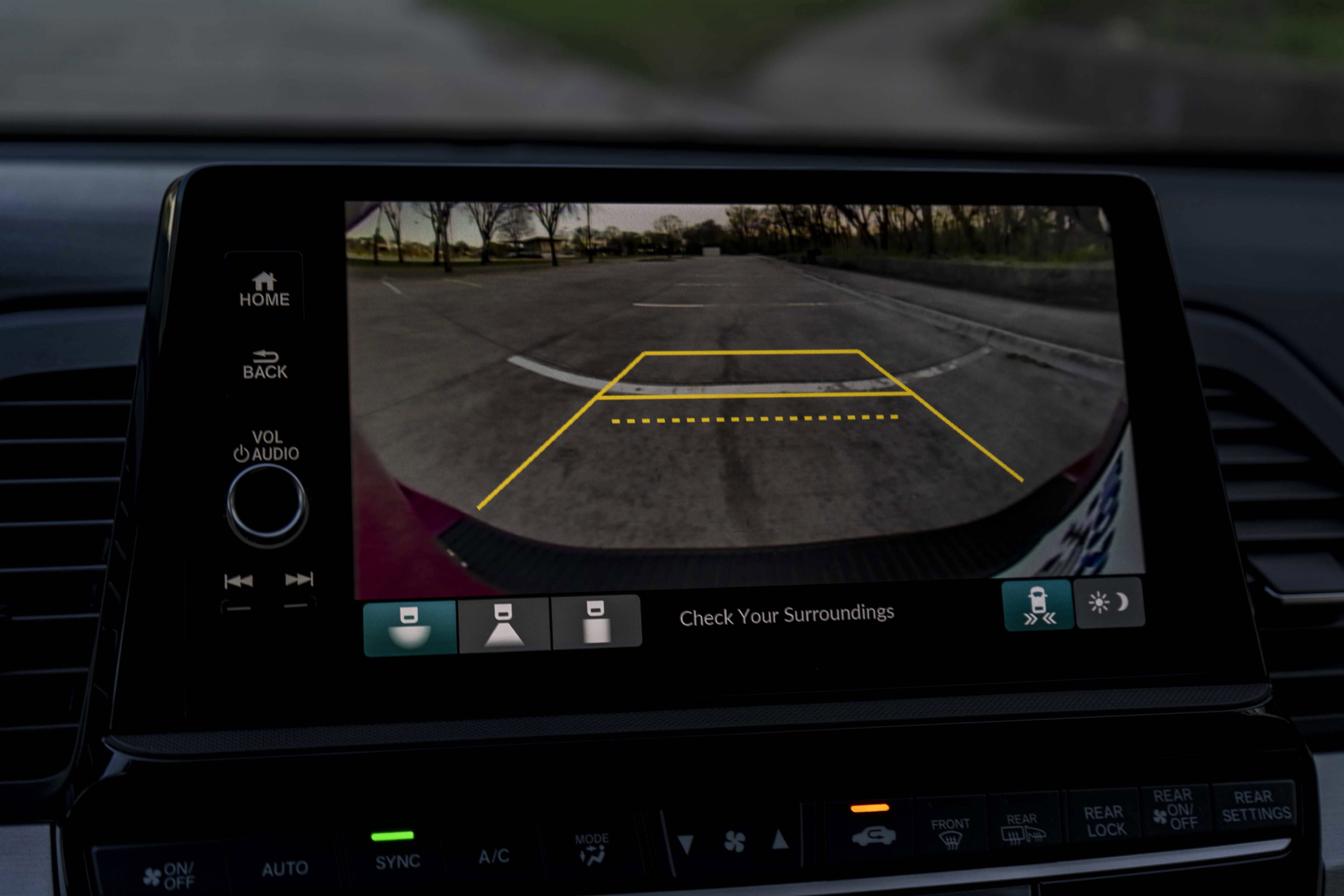 Used 2025 Honda Odyssey Sport-L image 33