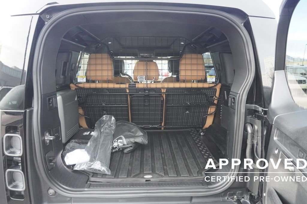 Used 2023 Land Rover Defender 110 Carpathian Edition image 31