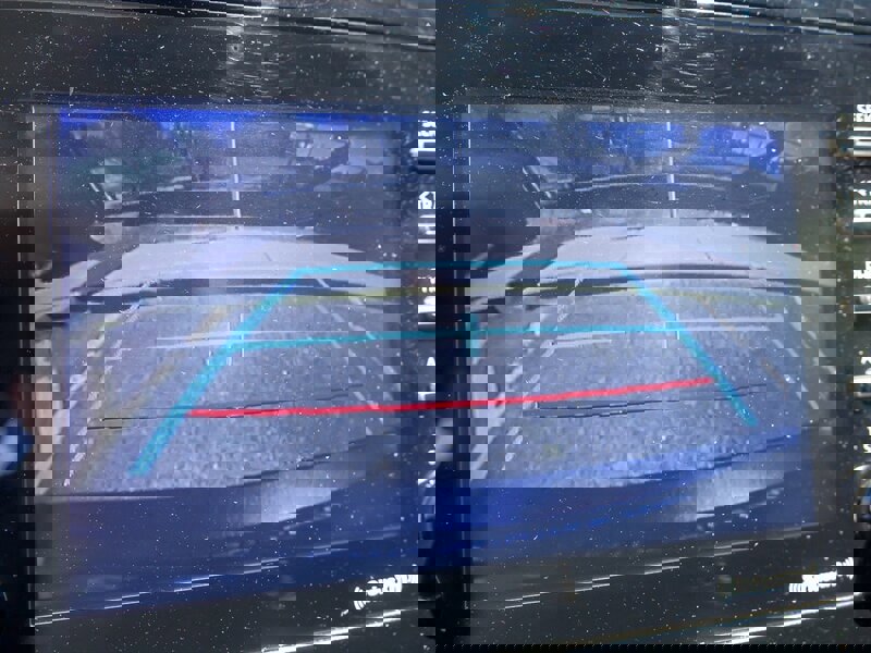 Used 2021 Toyota Camry SE image 15