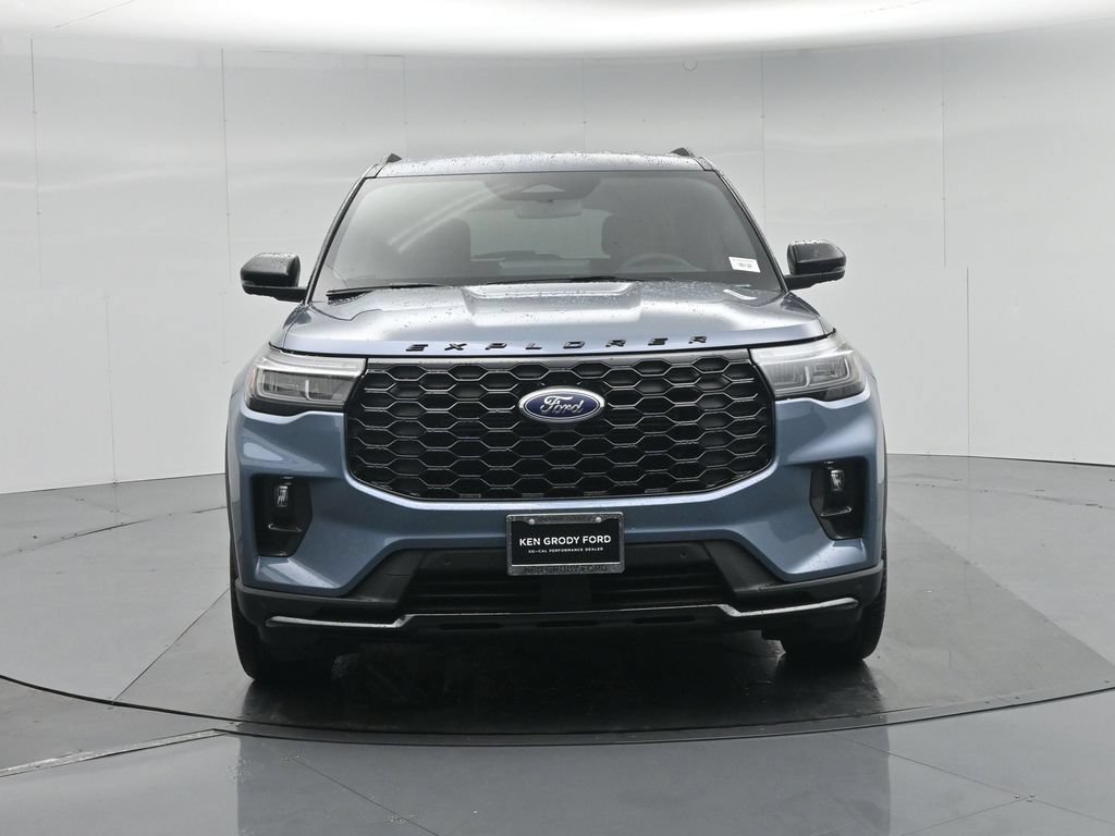 New 2026 Ford Explorer ST-Line w/ ST-Line Street Pack RWD image 24