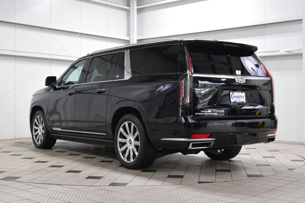 Used 2024 Cadillac Escalade ESV Premium Luxury Platinum AWD/4WD image 6