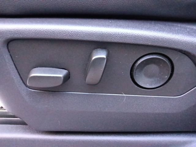 Used 2023 Chevrolet Silverado 1500 ZR2 w/ Technology Package image 16