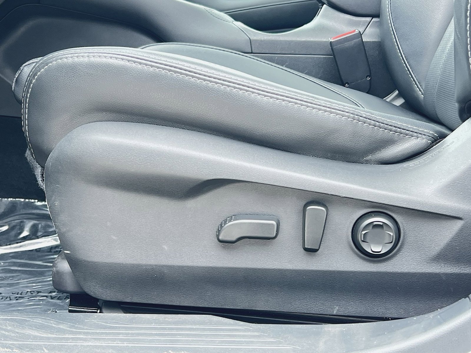 Used 2023 Subaru Outback Limited XT image 14