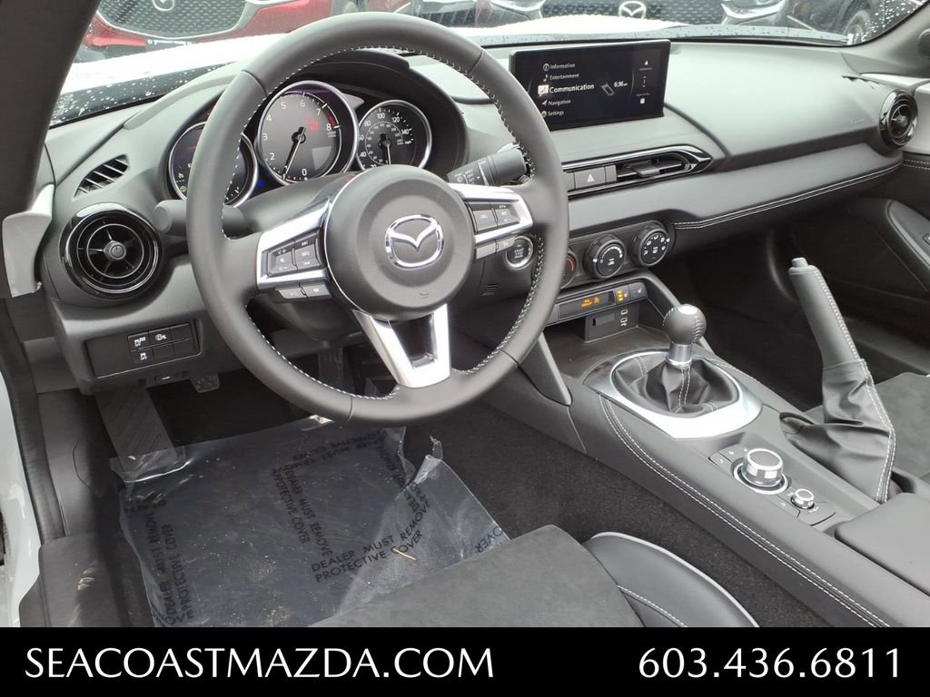 New 2025 MAZDA MX-5 Miata Club w/ Brembo/BBS Recaro Package RWD image 6