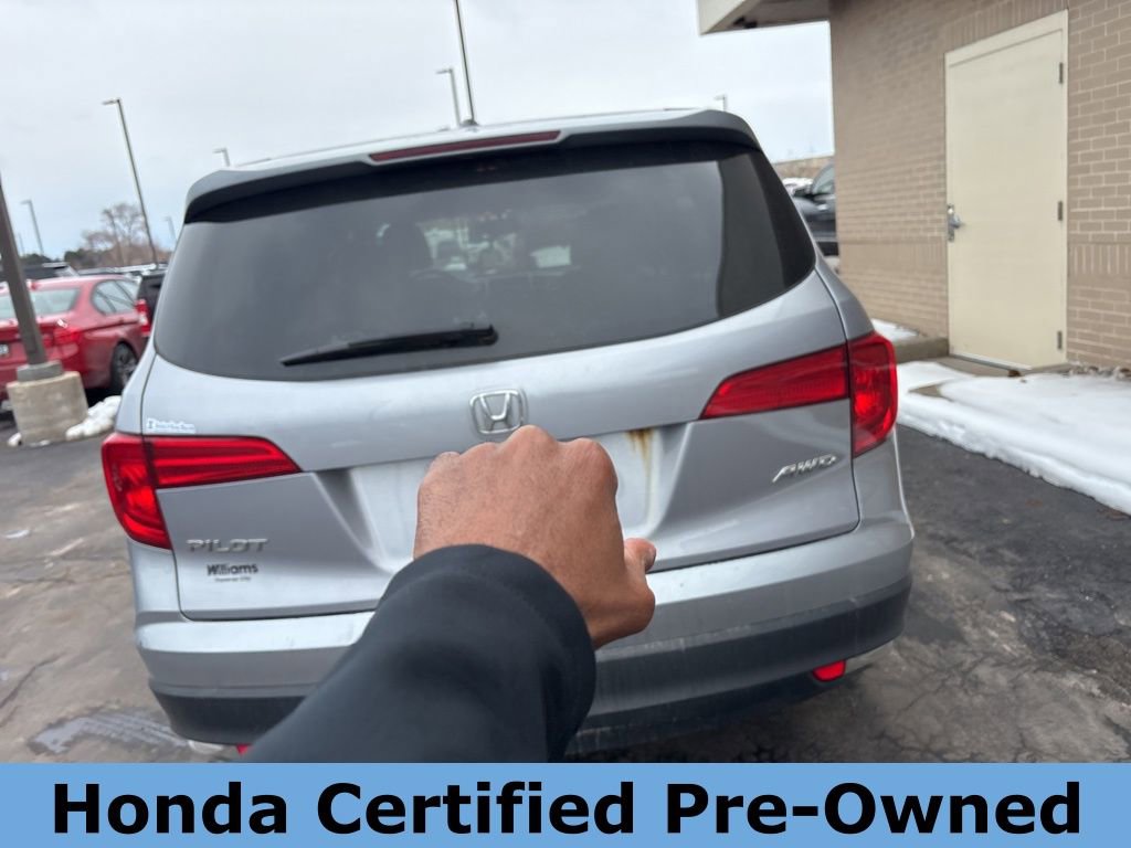Used 2017 Honda Pilot EX-L image 3