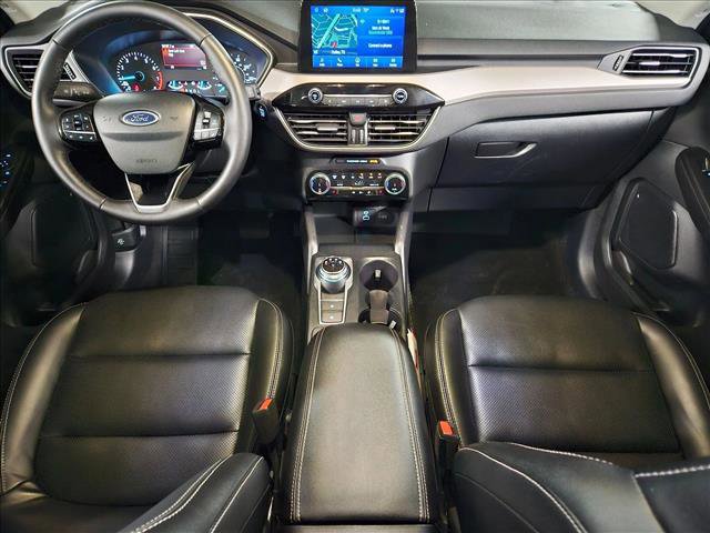 Used 2022 Ford Escape SEL image 18