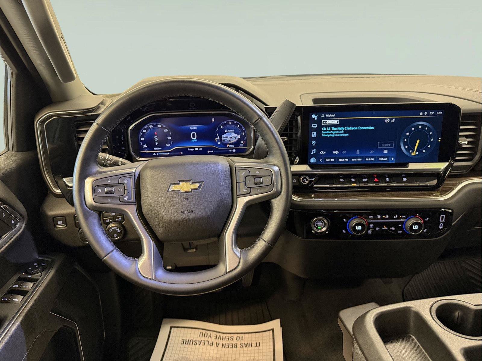 Used 2024 Chevrolet Silverado 1500 LT AWD/4WD image 32