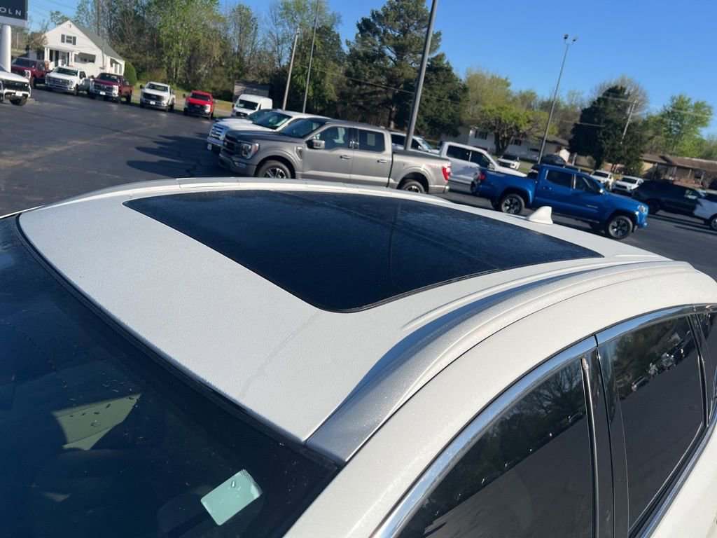 Used 2019 Nissan Murano Platinum w/ Cargo Package image 6