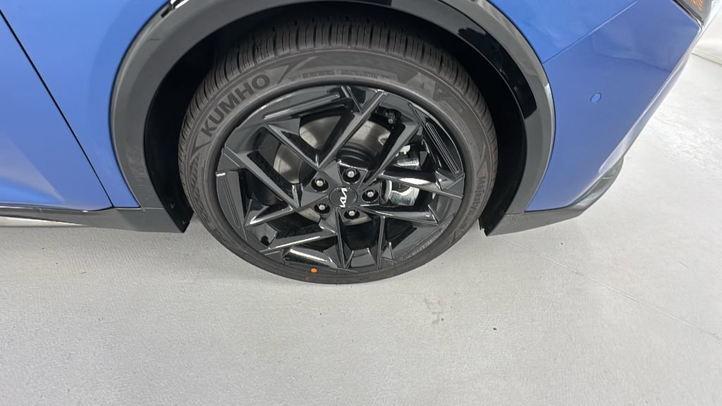 New 2025 Kia K4 GT-Line Turbo image 9