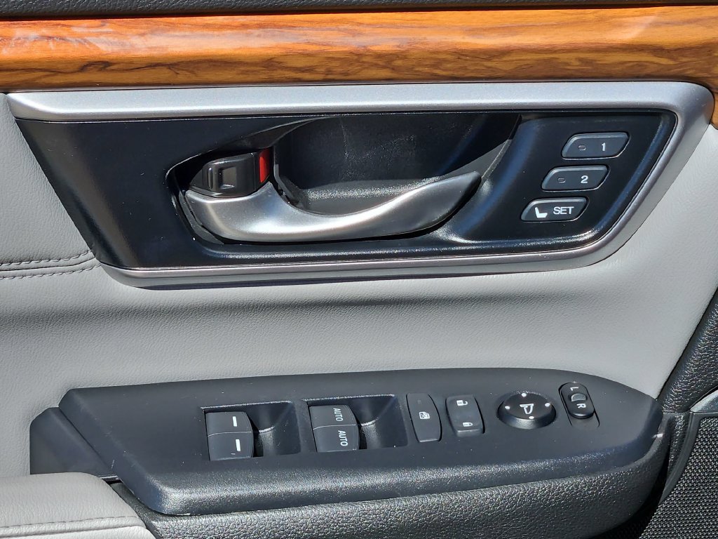 Used 2022 Honda CR-V EX-L image 15