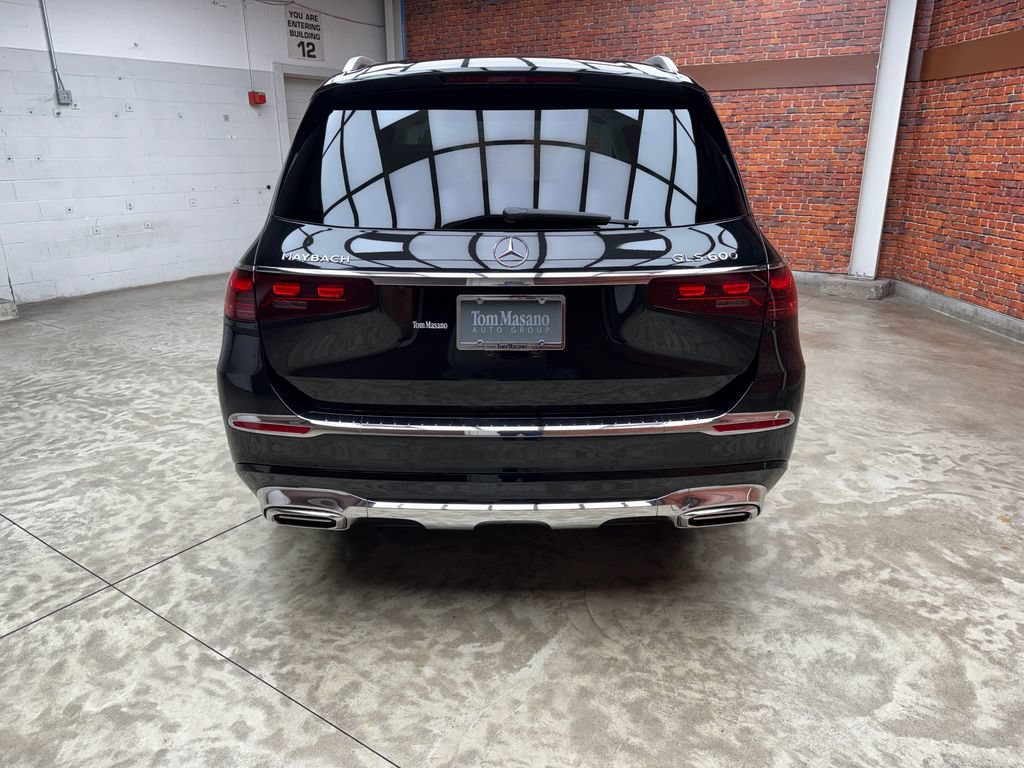 New 2026 Mercedes-Benz Maybach GLS 600 4MATIC image 4