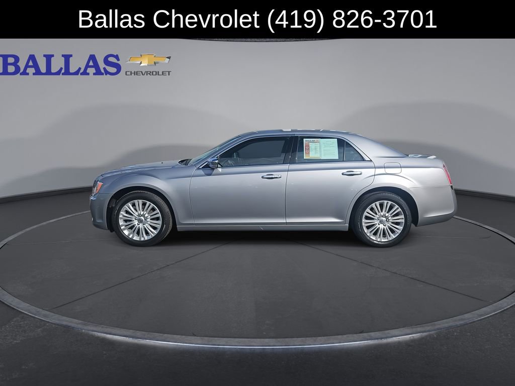 Used 2014 Chrysler 300 C w/ Light Group image 5
