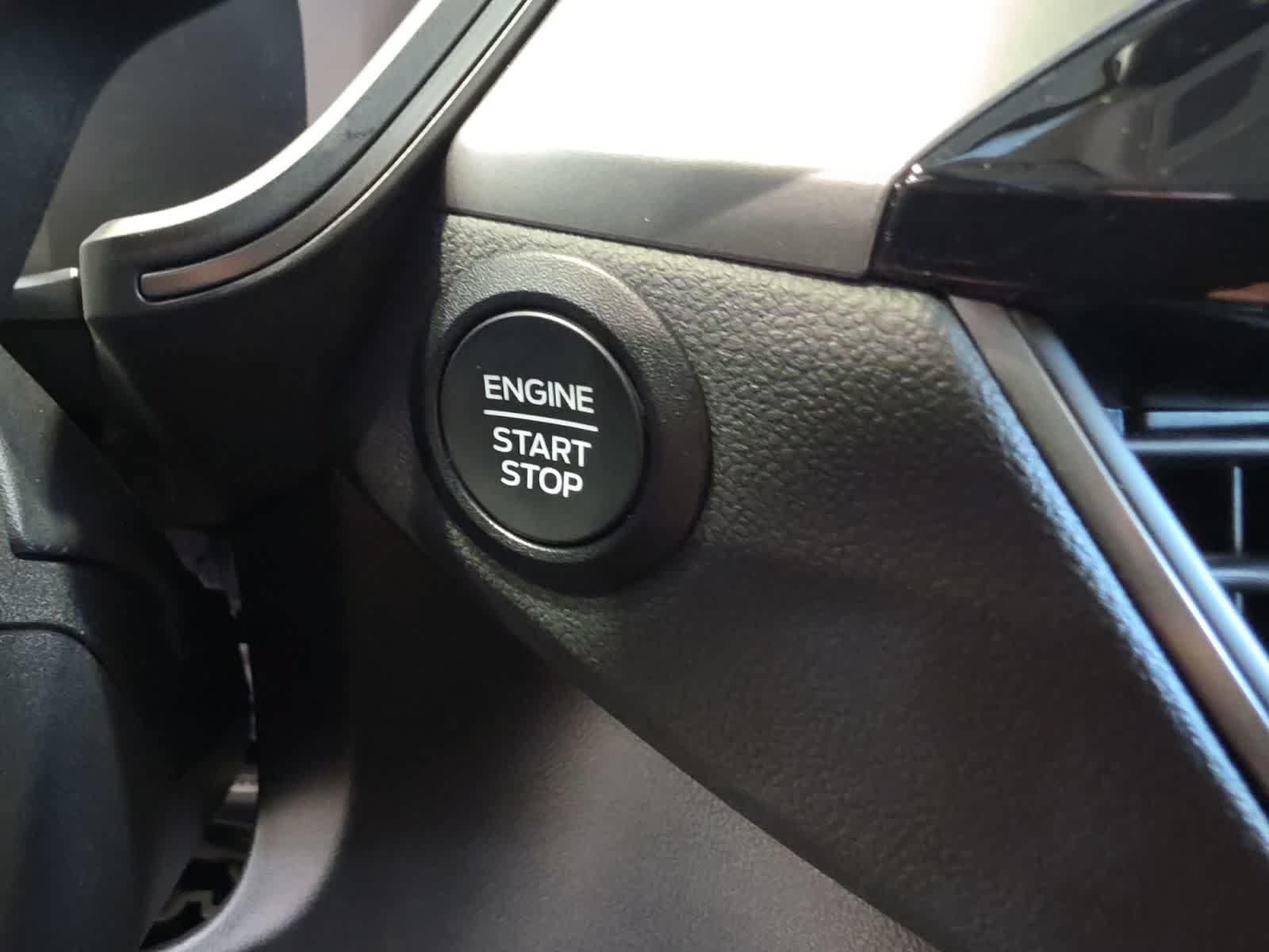Used 2024 Ford Escape Active AWD/4WD image 25
