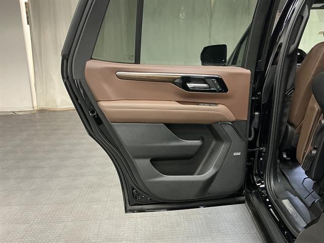 New 2026 Chevrolet Tahoe High Country AWD/4WD image 27