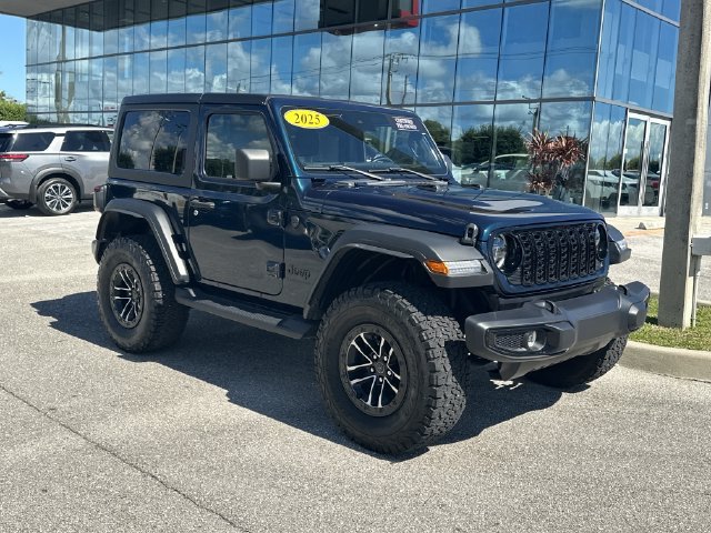 Used 2025 Jeep Wrangler Sport AWD/4WD image 5