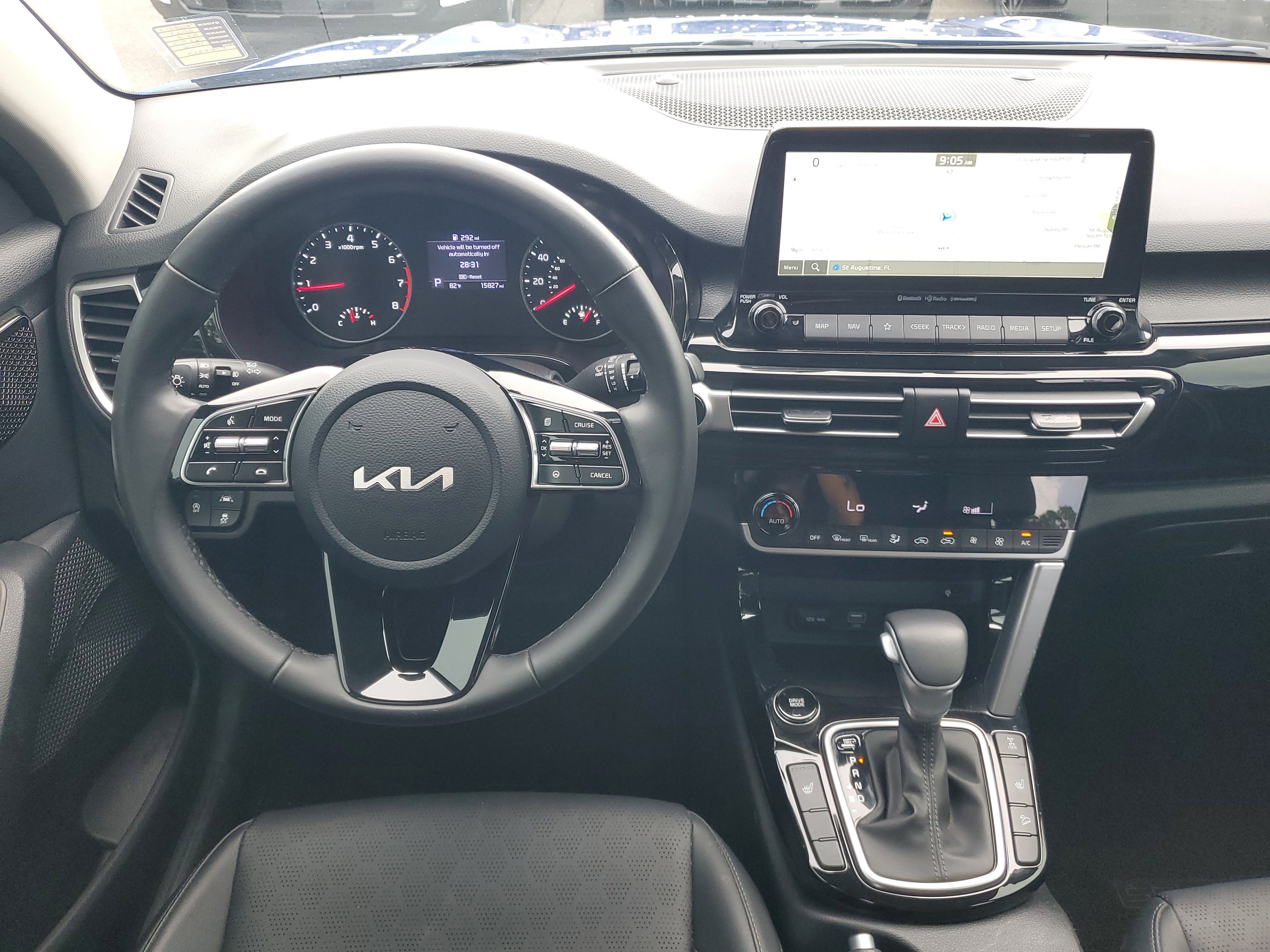 Certified 2023 Kia Seltos EX image 18