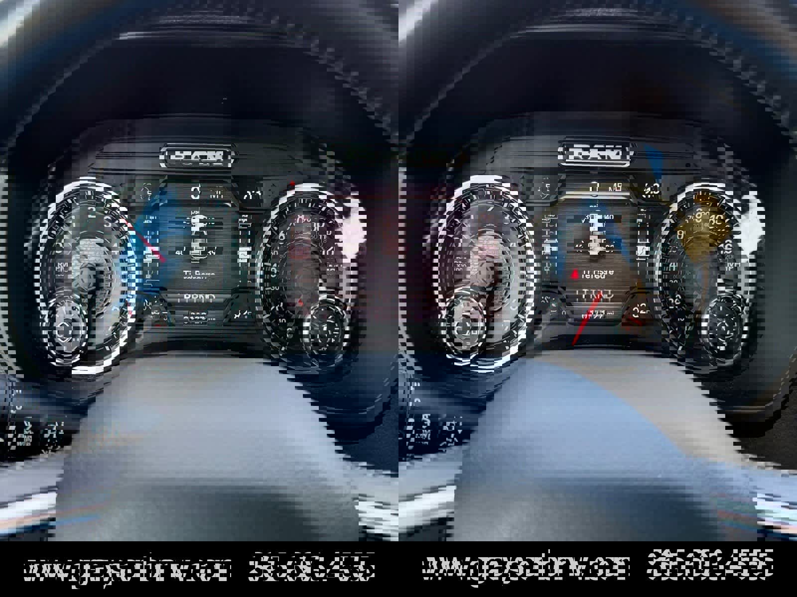 Used 2023 RAM 1500 Laramie AWD/4WD image 28