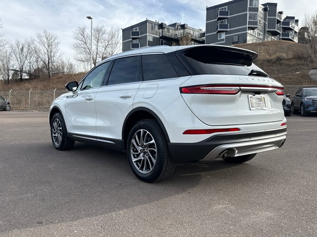 Certified 2022 Lincoln Corsair FWD w/ Equipment Group 101A image 5