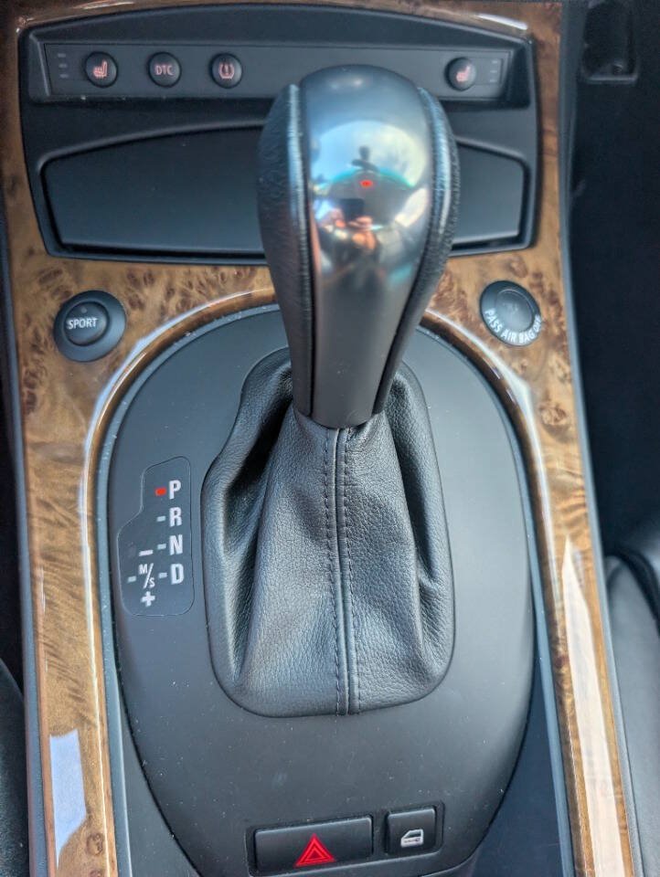 Used 2007 BMW Z4 3.0si RWD image 10