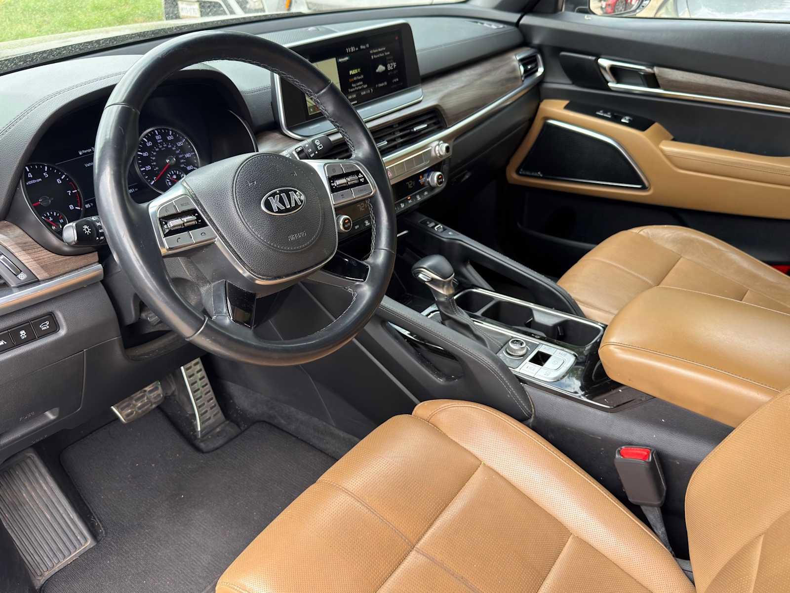 Used 2020 Kia Telluride SX w/ Towing Package AWD/4WD image 11