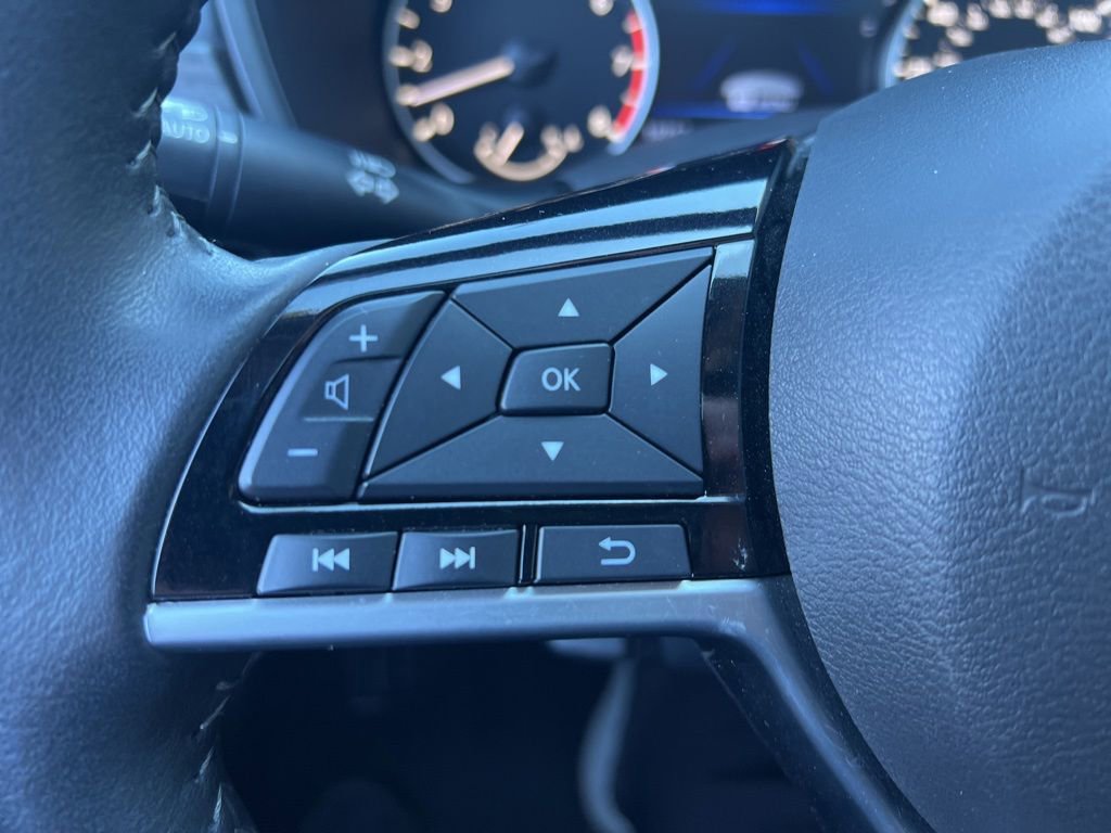 Certified 2024 Nissan Altima 2.5 SV w/ SV Premium Package FWD image 39