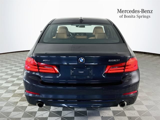 Used 2020 BMW 530i xDrive w/ Premium Package AWD/4WD image 6