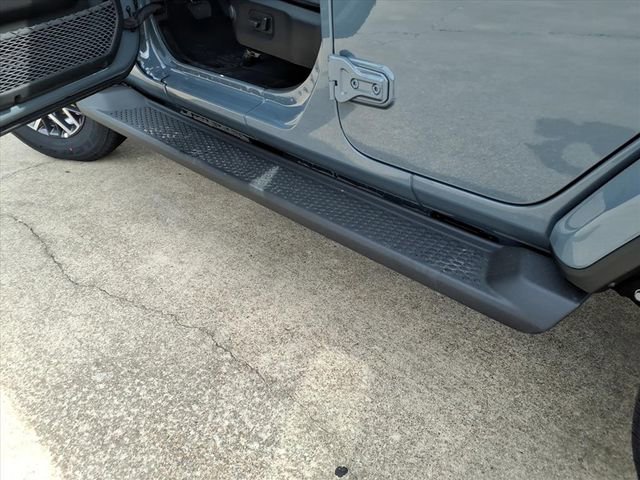 New 2026 Jeep Wrangler Sahara image 21