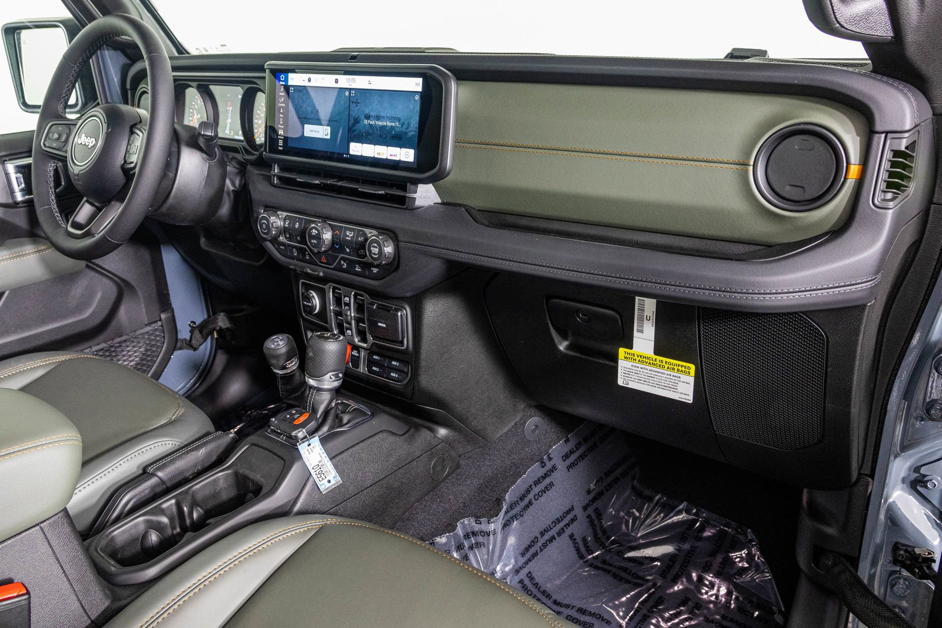 New 2026 Jeep Gladiator Mojave AWD/4WD image 44