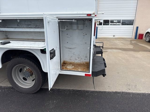 Used 2019 Ford F550 4x4 Regular Cab Super Duty image 24