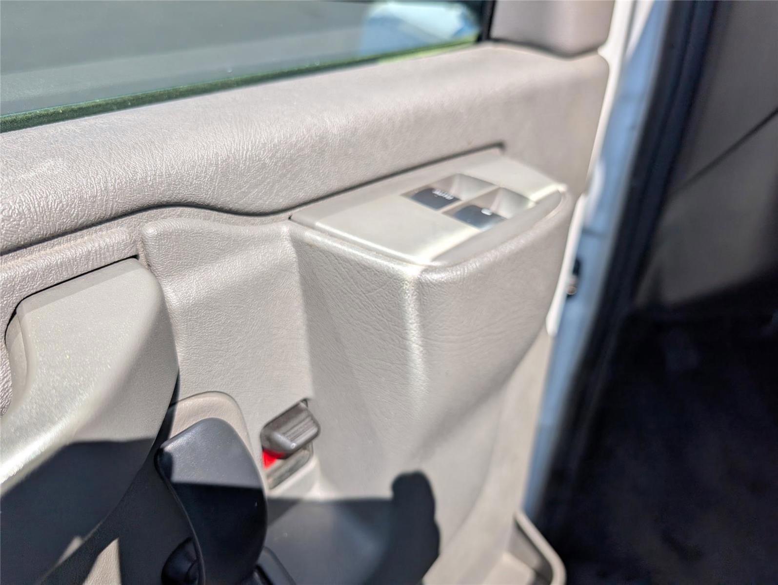 Used 2017 Chevrolet Express 3500 LT w/ LT Preferred Equipment Group image 14