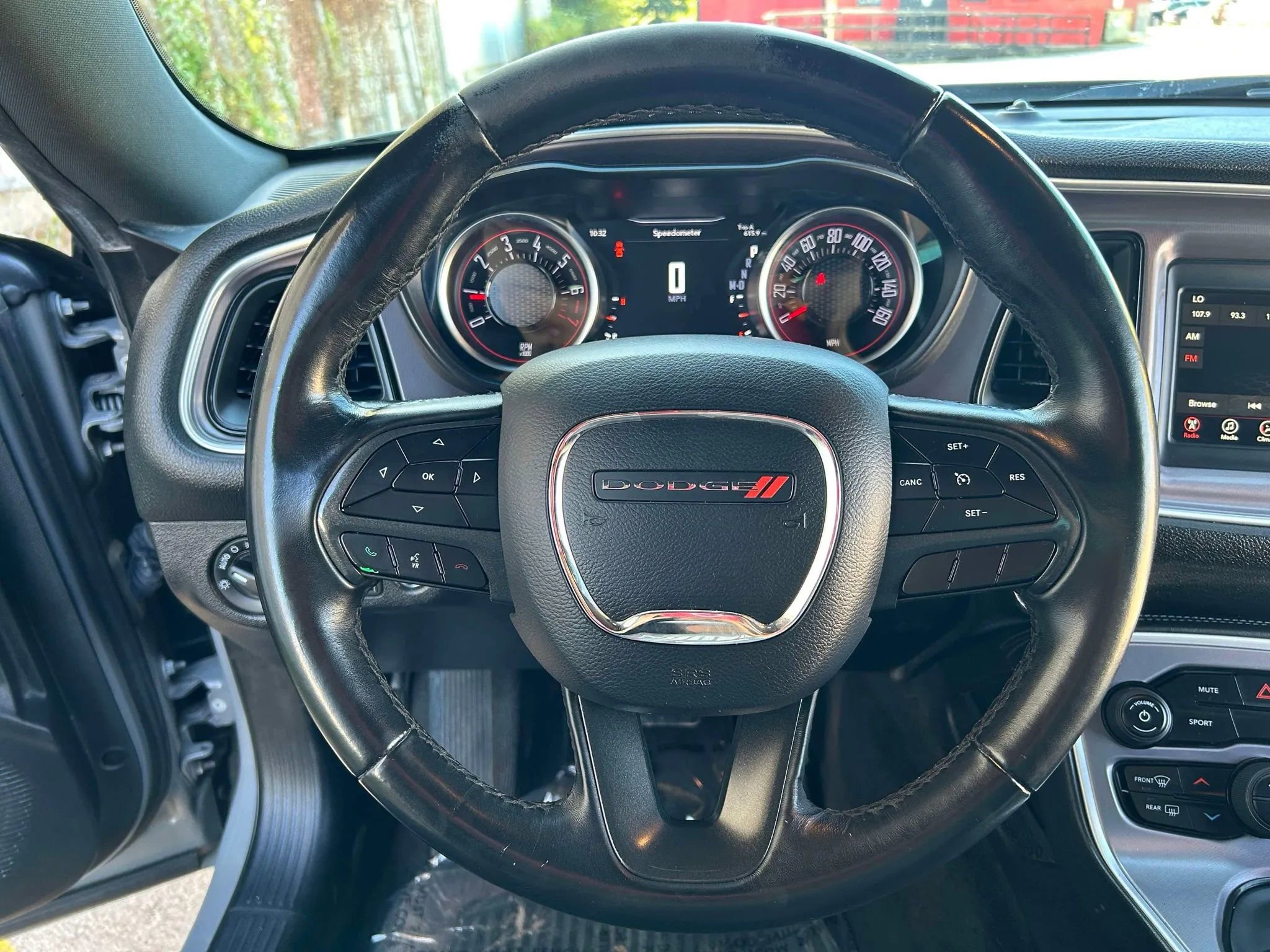 Used 2019 Dodge Challenger SXT image 12