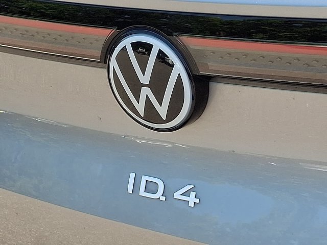 Used 2023 Volkswagen ID.4 S RWD image 33
