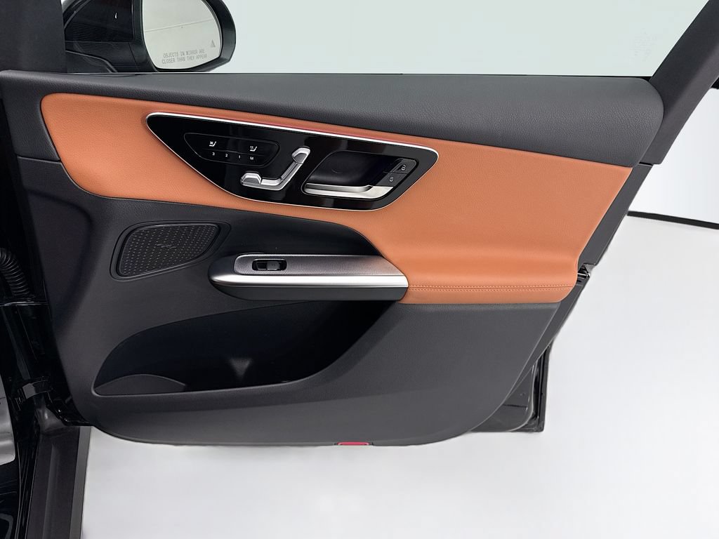 Certified 2026 Mercedes-Benz GLC 300 image 23