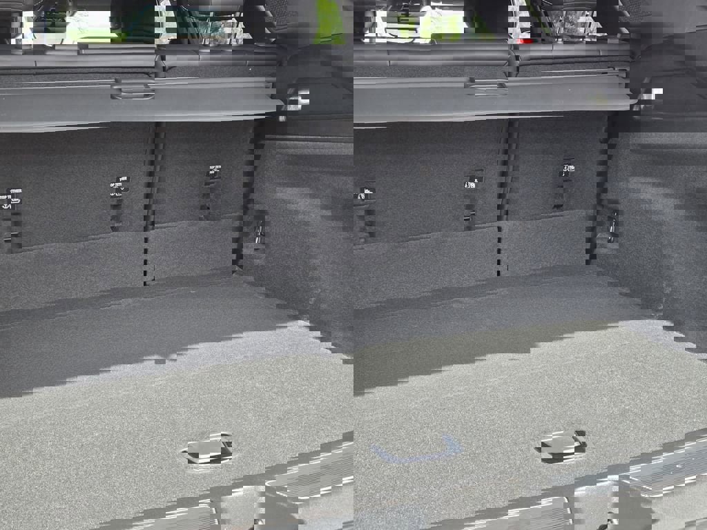 New 2026 Cadillac Lyriq Signature Sport image 20