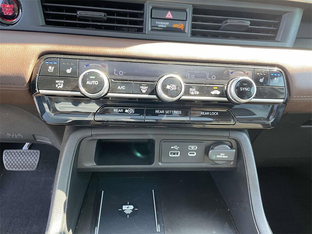 Used 2023 Honda Pilot Elite image 21