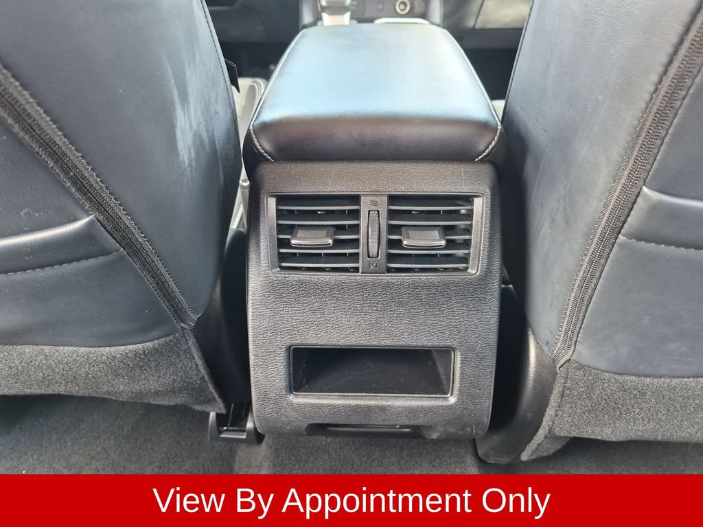 Used 2025 Mitsubishi Outlander SE AWD/4WD image 24