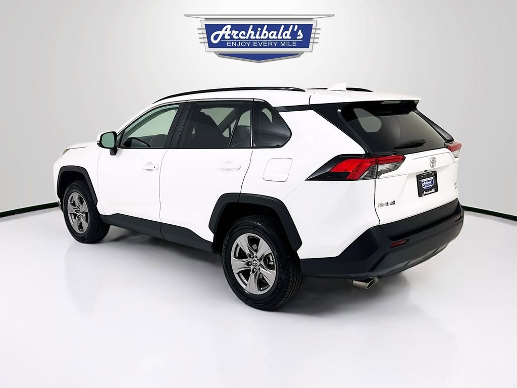 Used 2024 Toyota RAV4 XLE w/ Convenience Package AWD/4WD image 5